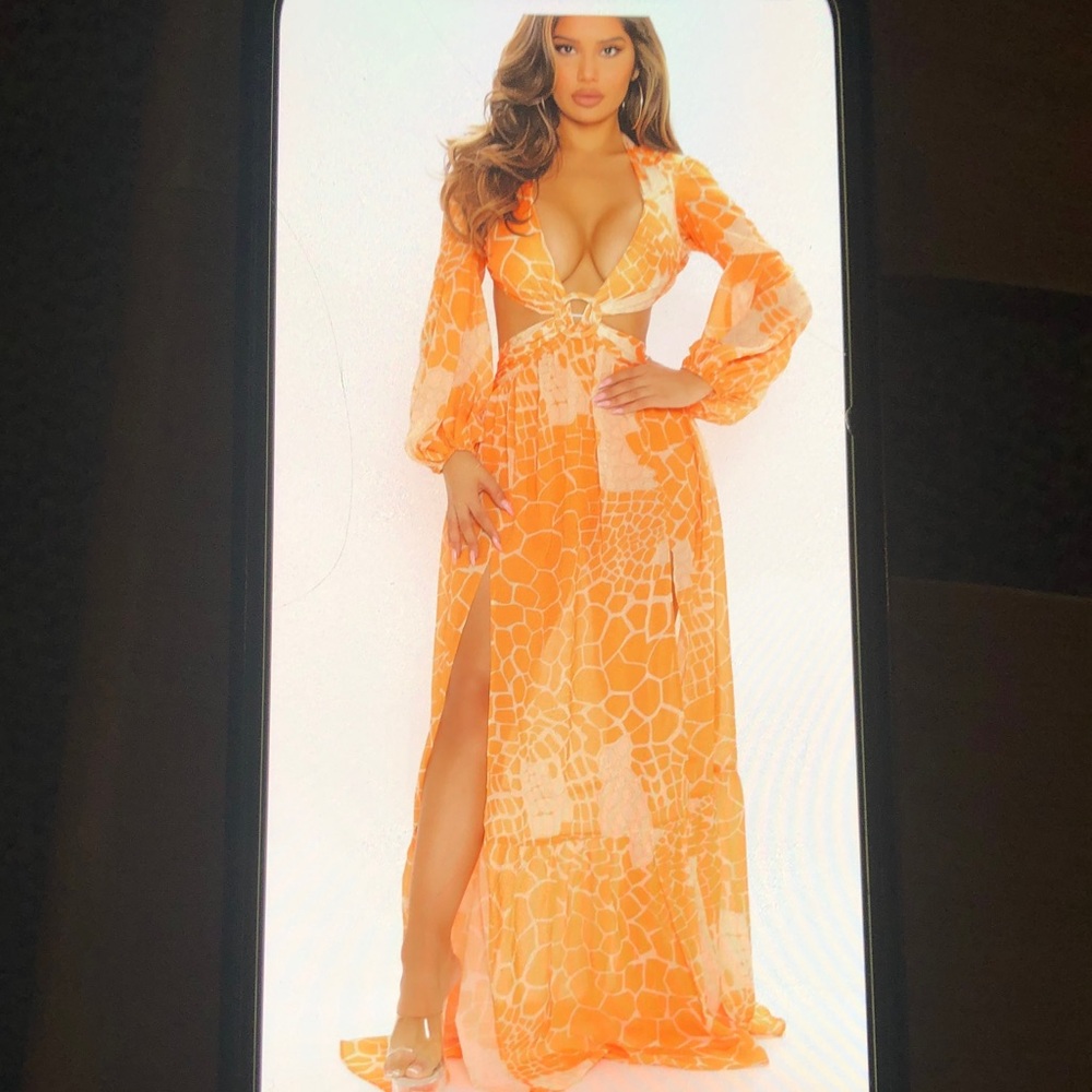 FASHION NOVA CUT-OUT ORANGE LONG DRESS NWOT